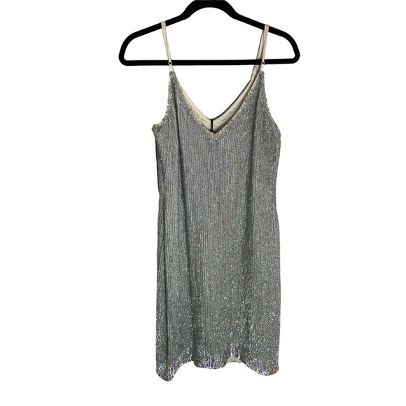 **NWT (flaw) Retrofete Denisa Sequin V-Neck Sleeveless Cocktail Dress-sz Medium - Picture 2 of 16